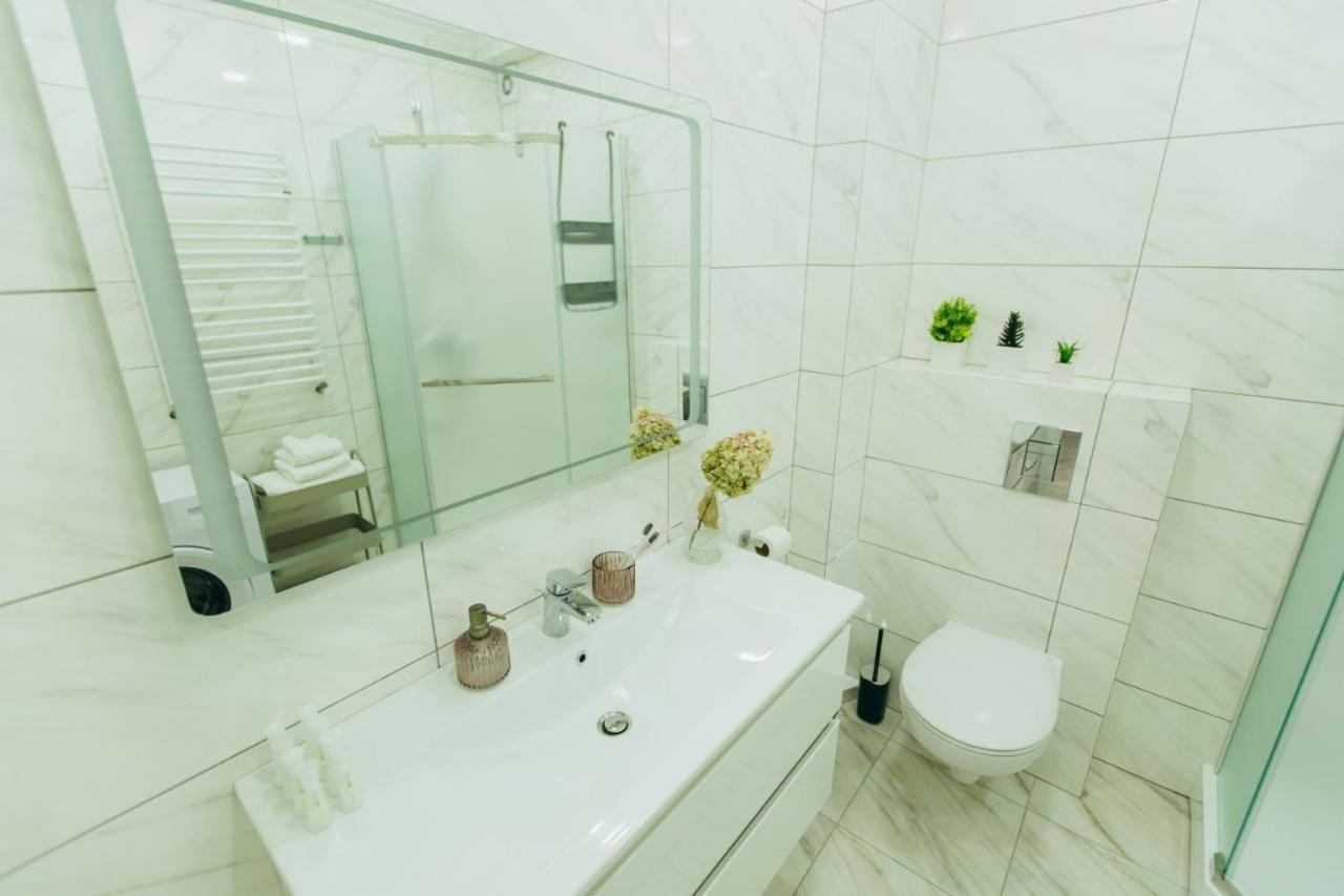 Vodogray Luxury Apartments With Underground Parking Елітний Житловий Комплекс TTchernivtsi Extérieur photo